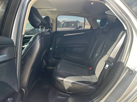 2020 Ford Fusion Titanium