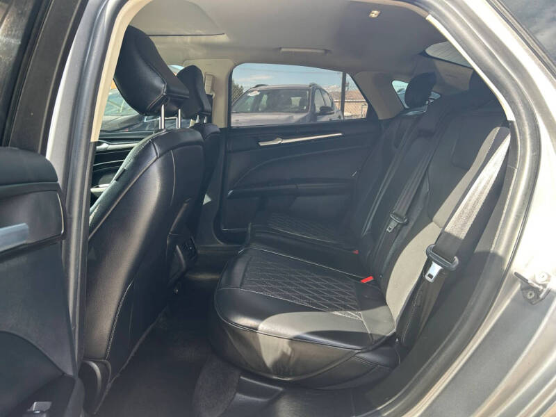 2020 Ford Fusion Titanium