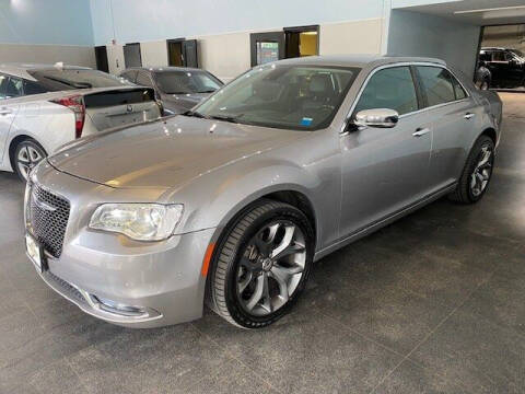 2018 Chrysler 300