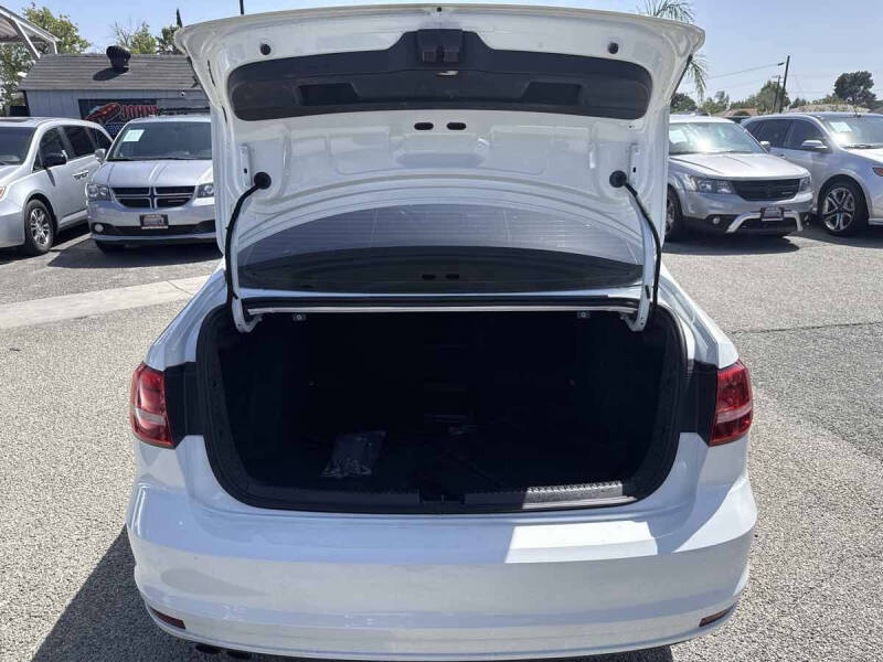 2015 Volkswagen Jetta