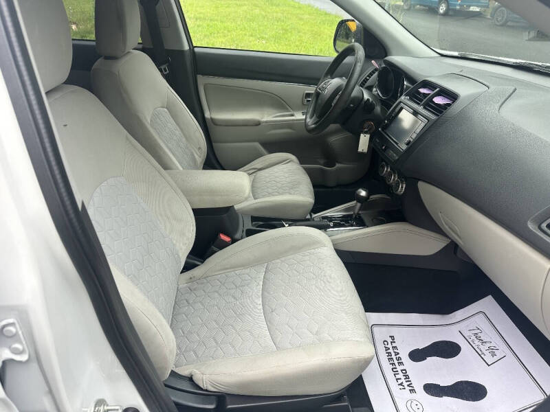 2020 Mitsubishi Outlander Sport SE