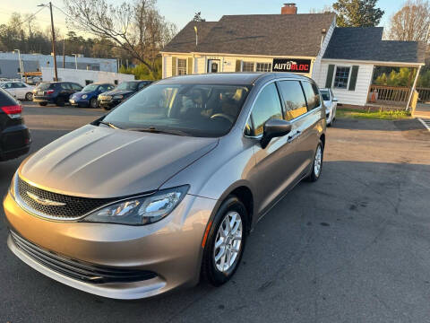 2017 Chrysler Pacifica Touring