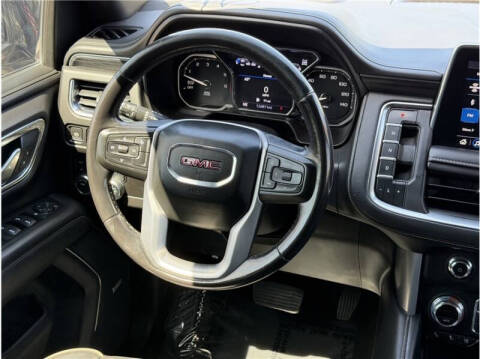 2021 GMC Yukon XL SLT