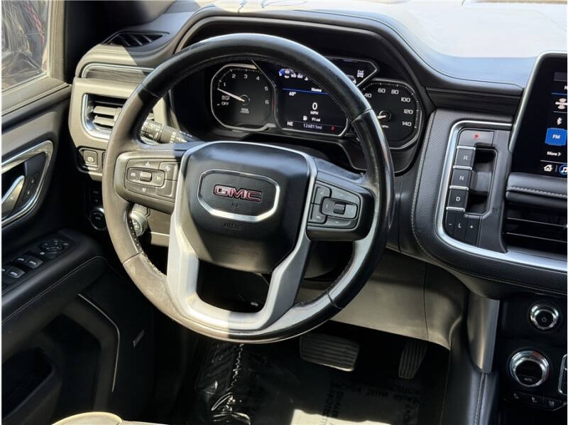 2021 GMC Yukon XL SLT