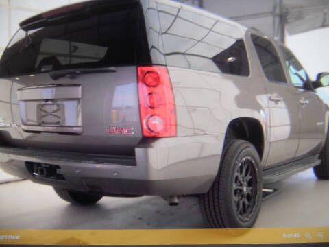 2011 GMC Yukon XL SLT
