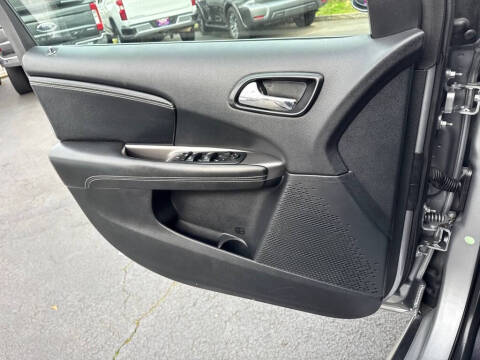 2020 Dodge Journey Crossroad