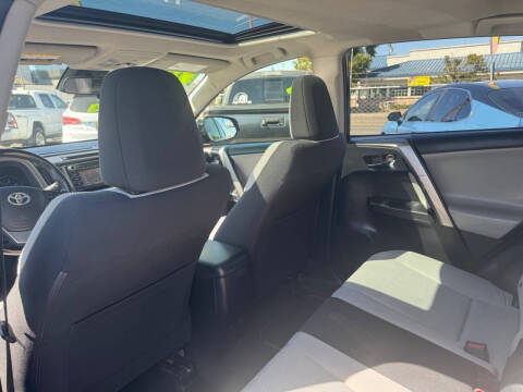 2018 Toyota RAV4 XLE