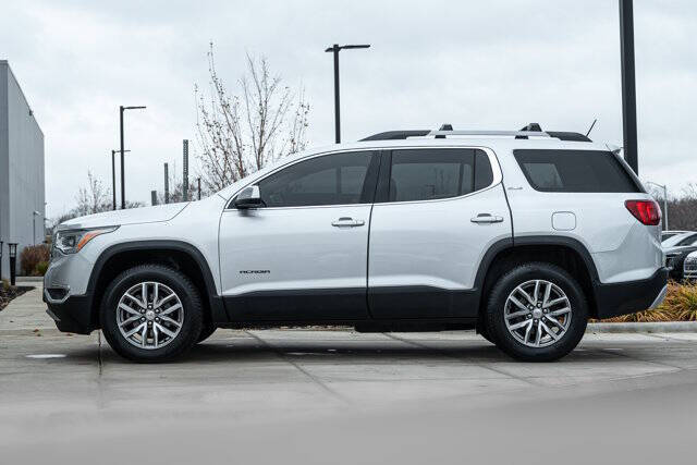 2019 GMC Acadia SLE-2