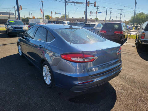 2019 Ford Fusion SE