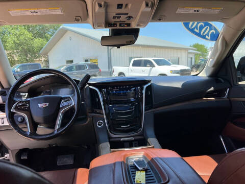 2020 Cadillac Escalade Luxury