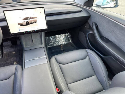 2024 Tesla Model 3 Long Range