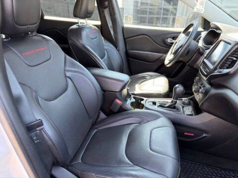 2019 Jeep Cherokee Trailhawk