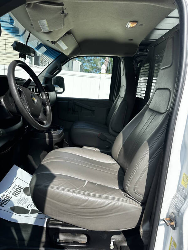 2016 Chevrolet Express 3500