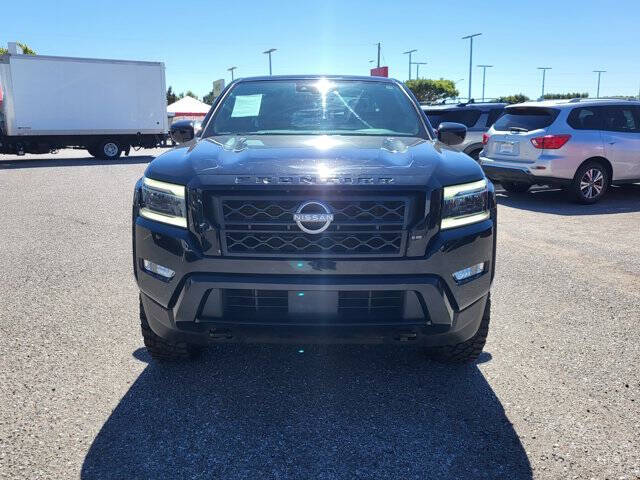 2023 Nissan Frontier SV