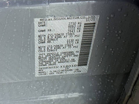 2025 Nissan Pathfinder Platinum