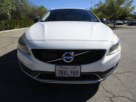 2015 Volvo V60 Cross Country T5 Platinum