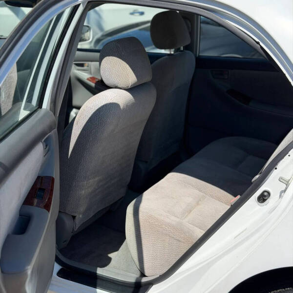 2003 Toyota Corolla