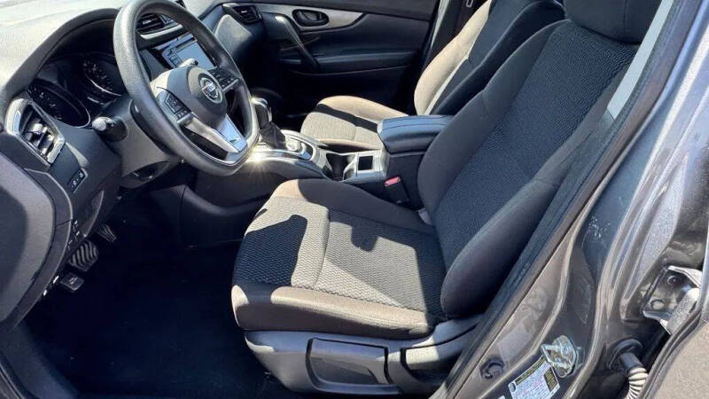 2022 Nissan Rogue Sport S
