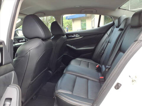 2023 Nissan Maxima 3.5 SV