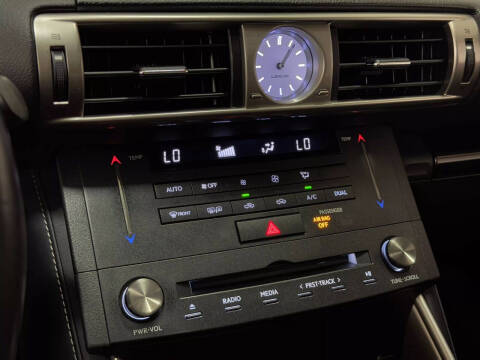 2015 Lexus IS 250 Crafted Line