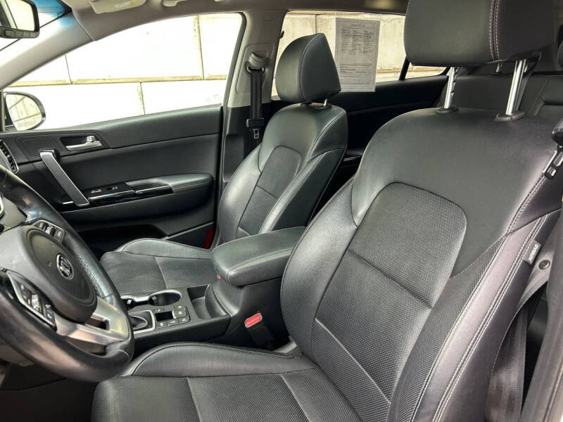 2020 Kia Sportage EX