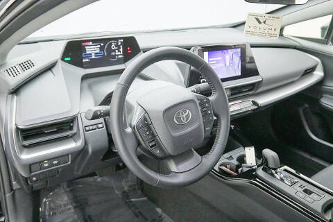 2025 Toyota Prius LE