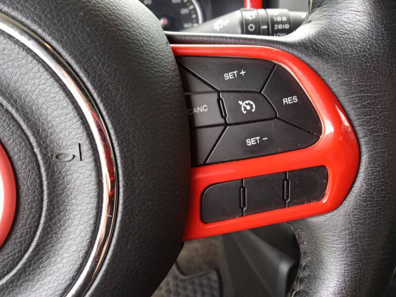 2016 Jeep Renegade Latitude 75th Anniversary