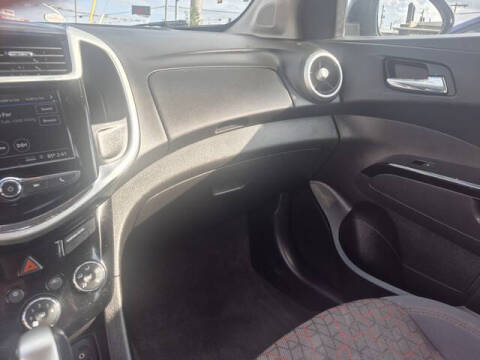 2019 Chevrolet Sonic LT Auto