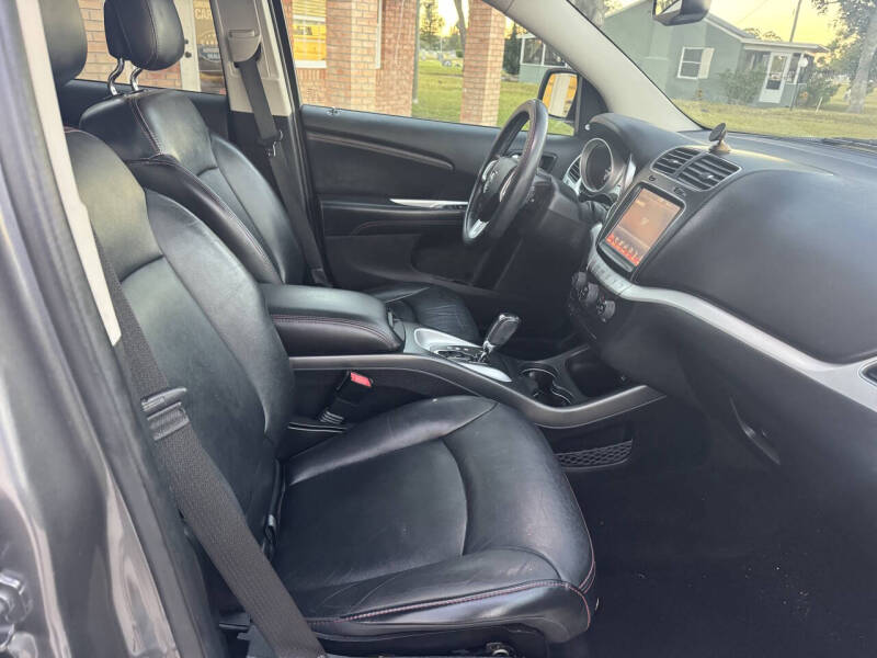 2012 Dodge Journey R/T