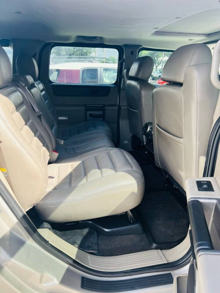 2004 HUMMER H2  - $17,950