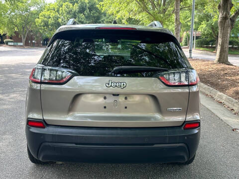2021 Jeep Cherokee Latitude Plus
