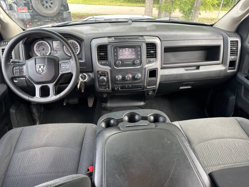 2023 RAM 1500 Classic Express