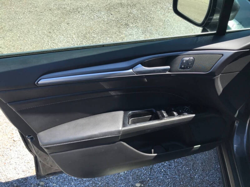 2016 Ford Fusion Titanium