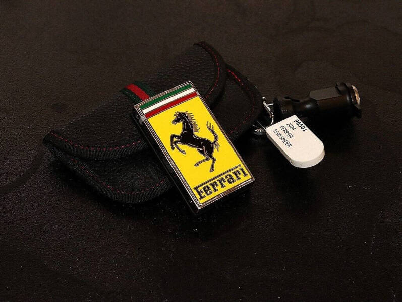 2024 Ferrari SF90 Spider