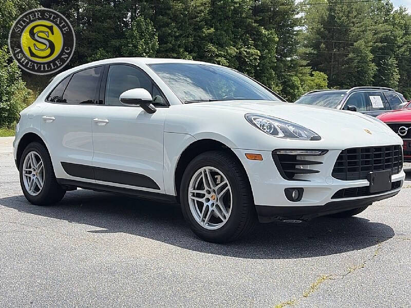 2017 Porsche Macan