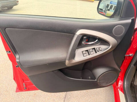 2011 Toyota RAV4 Sport