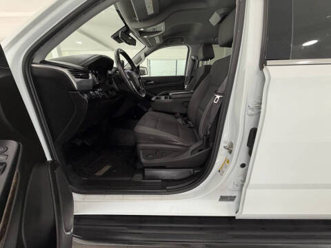 2017 Chevrolet Suburban LS