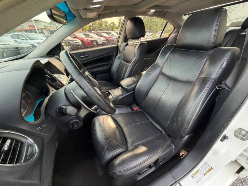 2012 Nissan Maxima