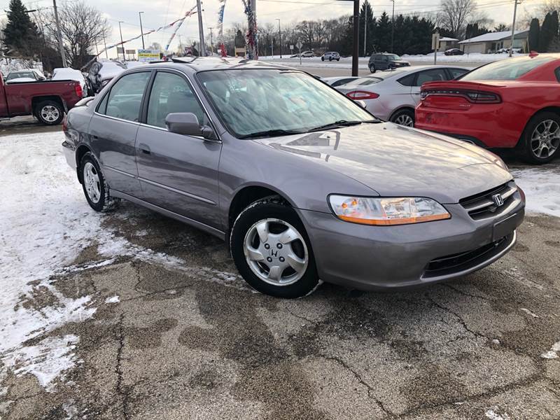 2000 Honda Accord for sale at Wyss Auto in Oak Creek WI