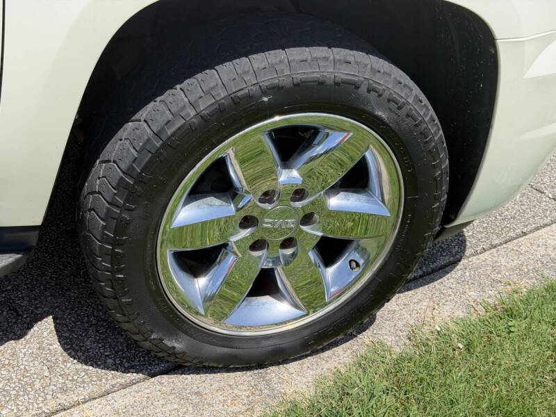 2011 GMC Yukon SLT