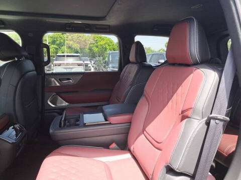 2027 Infiniti QX80 Autograph