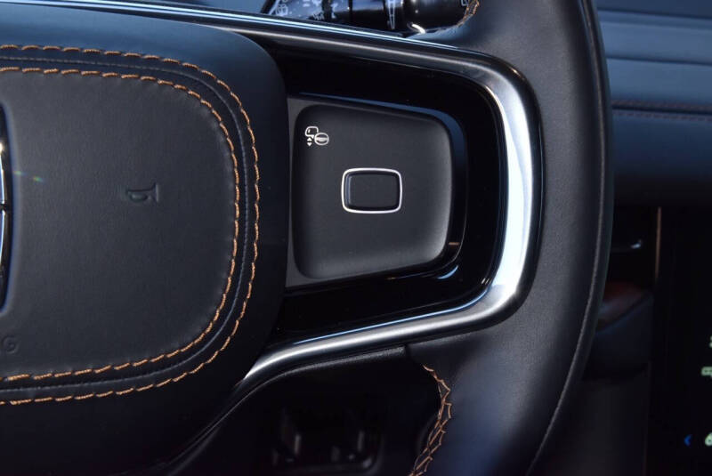 2025 Lincoln Navigator Black Label