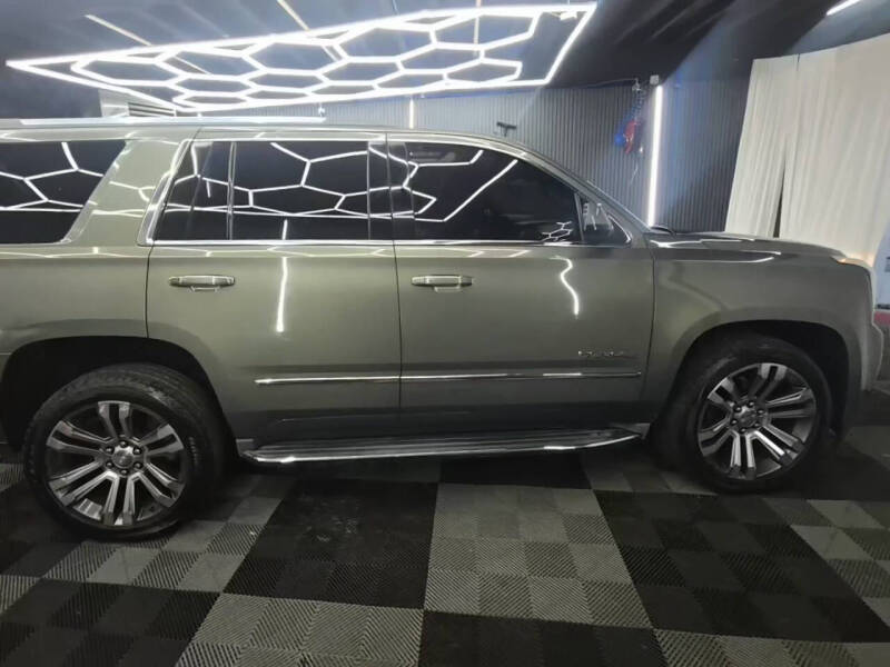 2017 GMC Yukon Denali