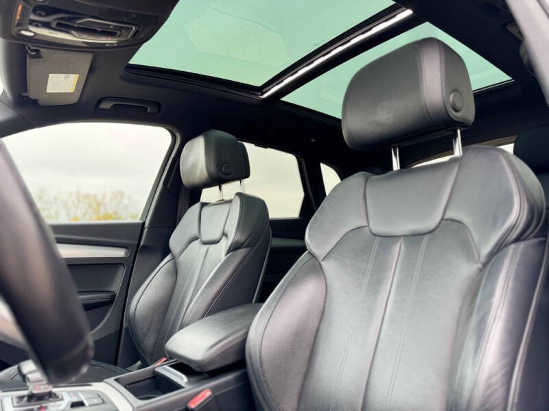 2018 Audi SQ5 3.0T quattro Premium Plus