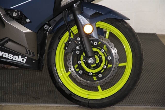 2022 Kawasaki Ninja 400