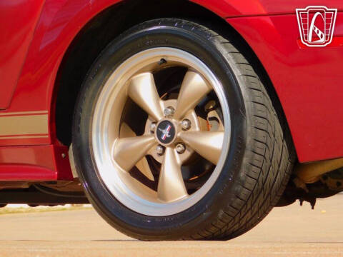 2004 Ford Mustang GT Deluxe