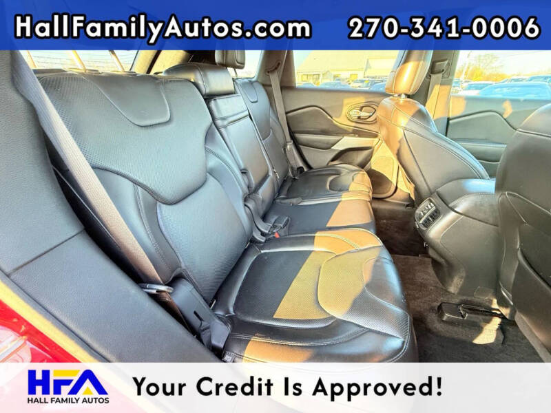 2017 Jeep Cherokee Overland