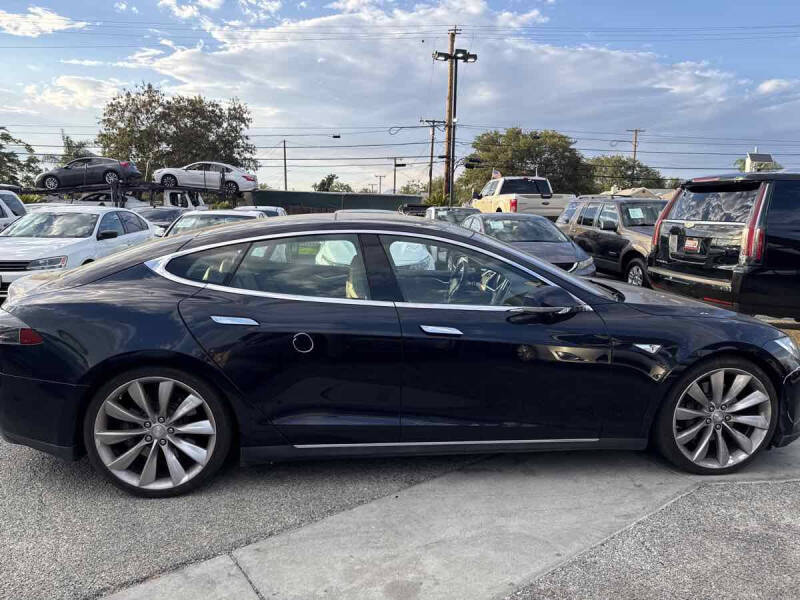 2012 Tesla Model S Performance