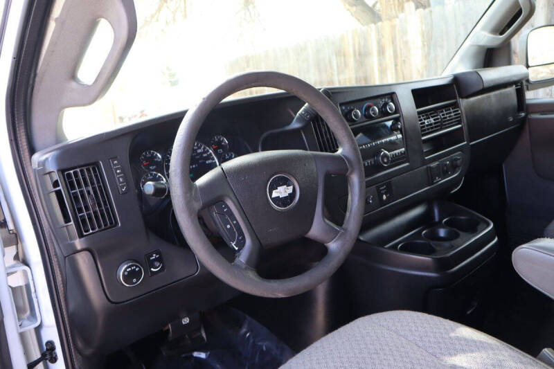 2017 Chevrolet Express LT 3500
