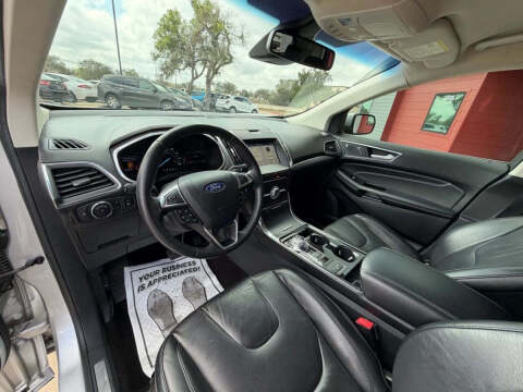 2019 Ford Edge Titanium